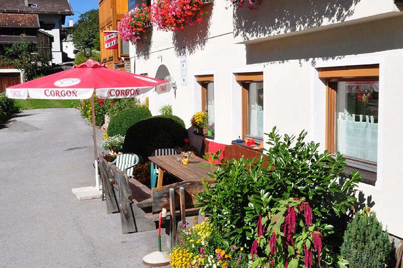 Grillplatz von der Pension Roman